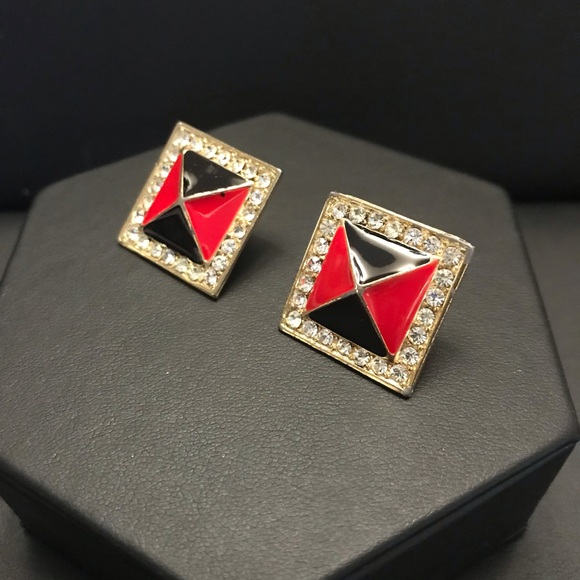 Vintage 1980’s Squared Pyramid Earrings - Picture 2 of 3